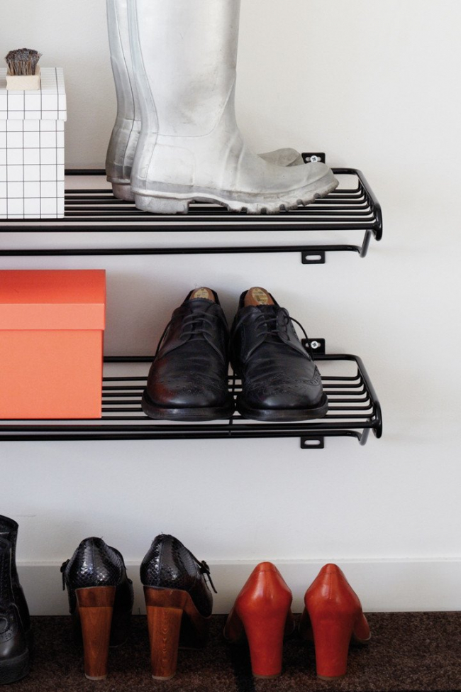 Półka na buty 'Gill' - Czarna