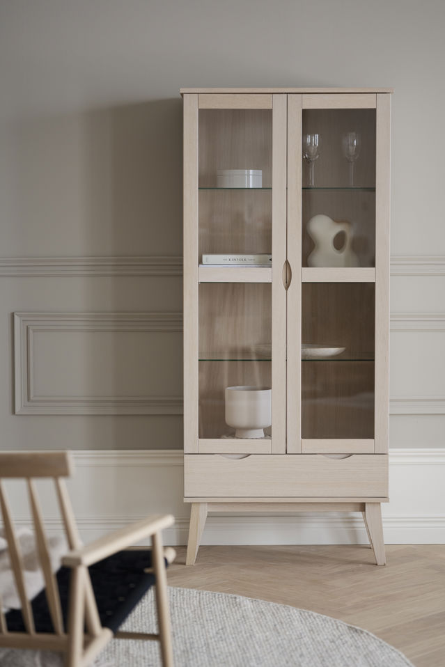 Witryna 'Filippa' - Białopigmentowany