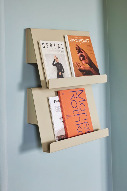 Stojak na gazety 'Slope' - Beżowy