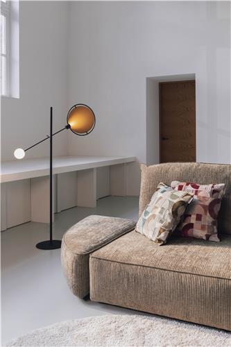 Lampa podłogowa 'Sirius' - Czarny