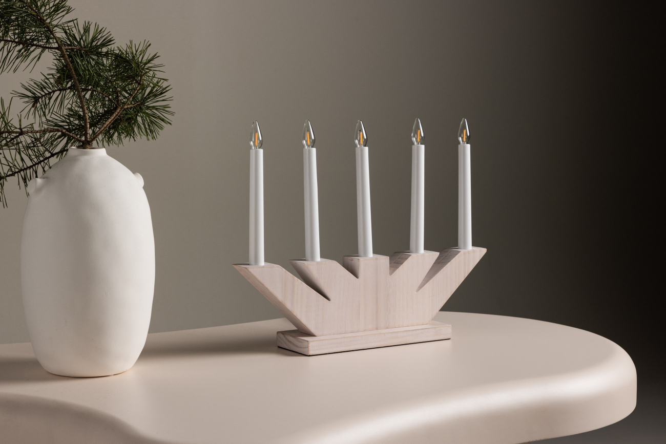 Świecznik adwentowy 'Katrineholm' - Biały