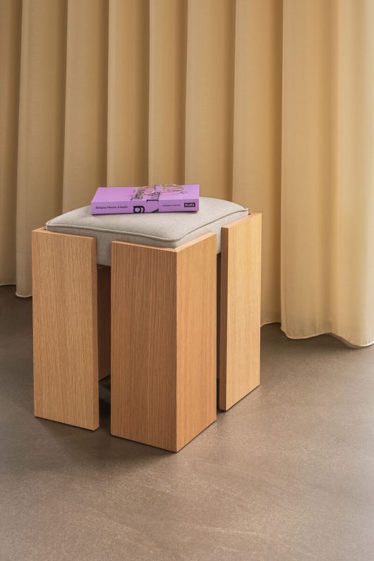 Stołek 'Forma' - Naturalny