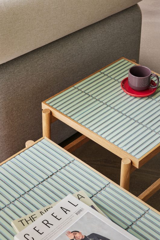 Stolik boczny 'Tile' - Miętowy