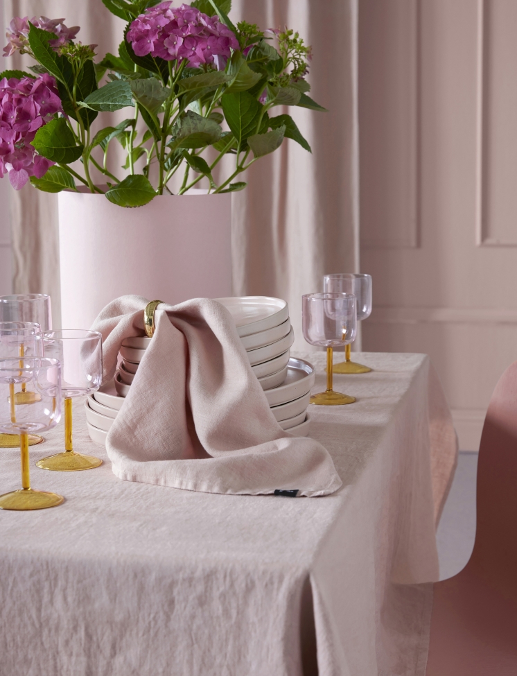 Obrus 'Sunshine' 145x250 - Różowy