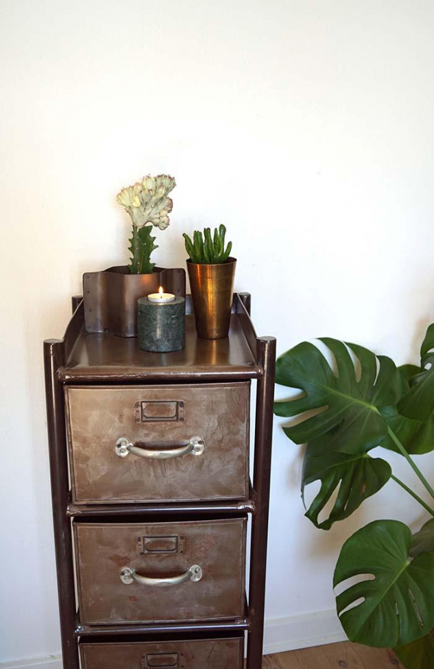 Vintage szafa 'Saga'